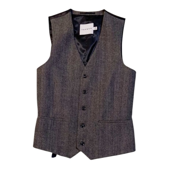 Top man grey vest